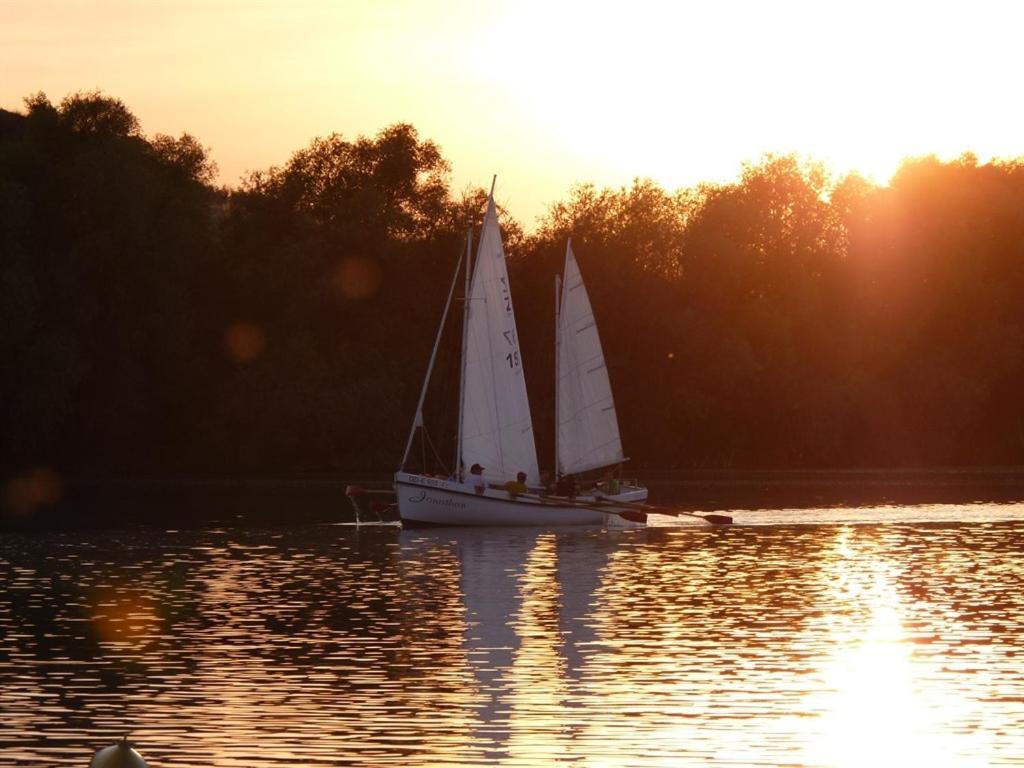 Maritime Freizeit Camp "Mfc" Erfurter Seen Εξωτερικό φωτογραφία